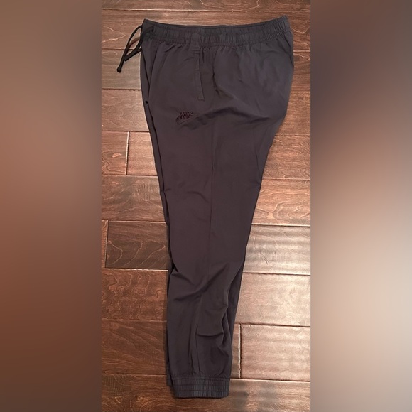 Vintage Men’s Nike Black Jogger Woven Nylon Embroidered Swoosh Logo Pants XL - Picture 8 of 15